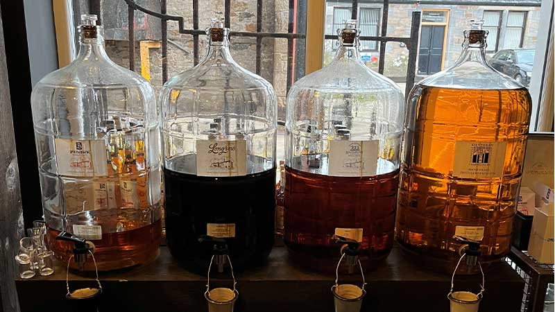 R�kig, oljig och komplex whisky fr�n Springbank i Campbeltown � res dit med Tj�rnarpsbuss