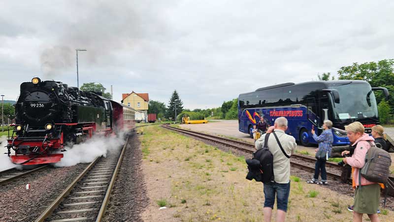 Resen�rer fr�n Tj�rnarpsbuss ser �nglok i Harz � klassisk j�rnv�gskultur m�ter bussresa