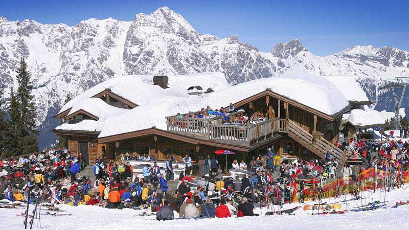 Die alte Schmiede ett underbart charmigt matst�lle uppe i backen mellan Leogang och Viehofen